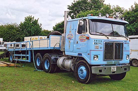 White Road Commander