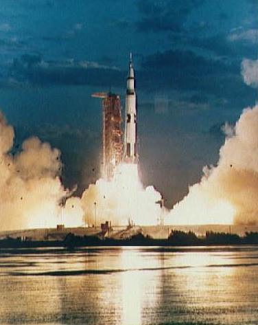 SATURN V LIFTOFF